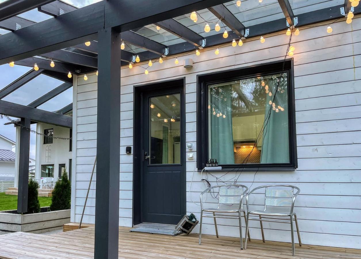 Cozy 4 Person Guesthouse On Quiet Residential Area 오울루 외부 사진