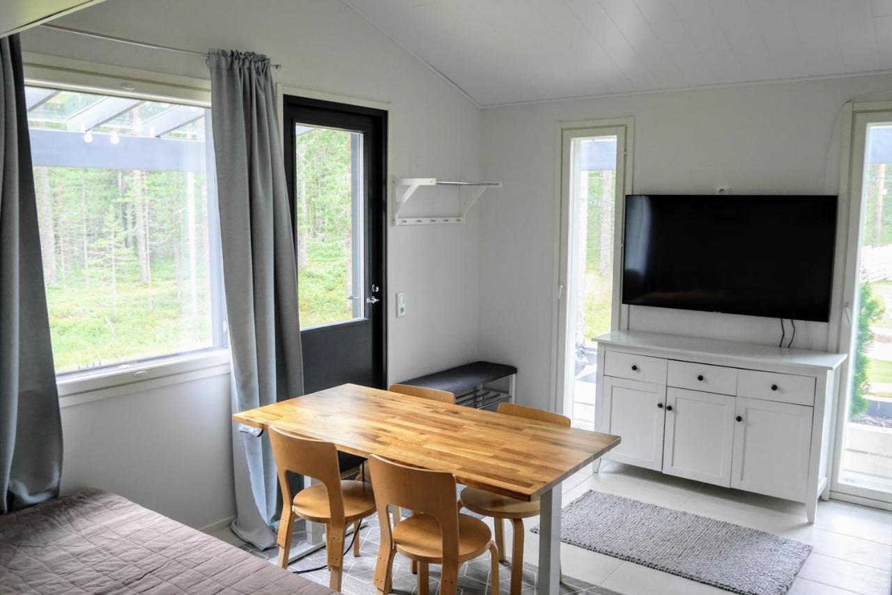Cozy 4 Person Guesthouse On Quiet Residential Area 오울루 외부 사진