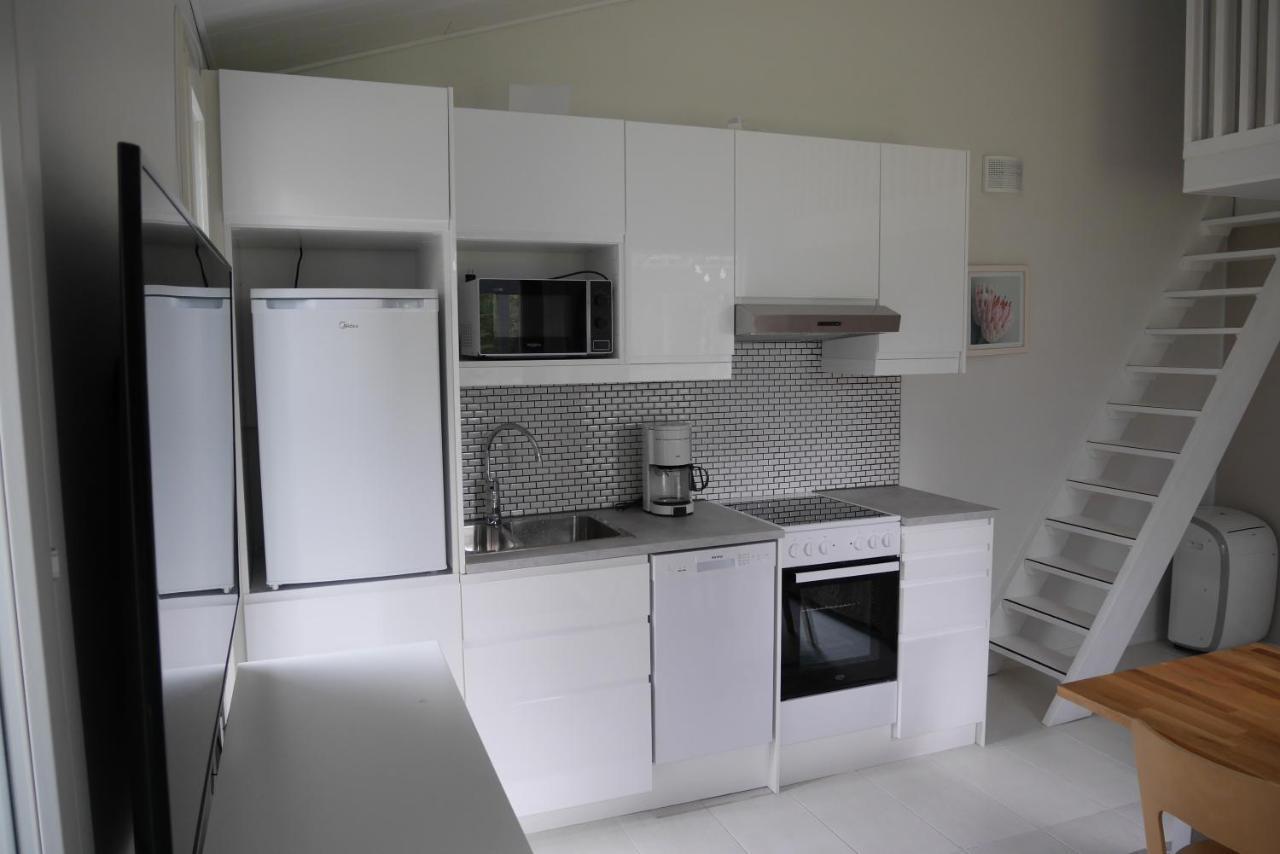 Cozy 4 Person Guesthouse On Quiet Residential Area 오울루 외부 사진