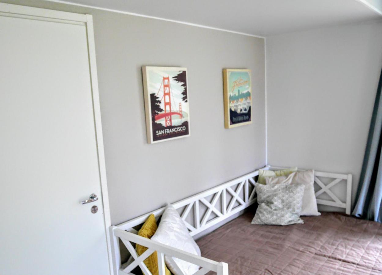 Cozy 4 Person Guesthouse On Quiet Residential Area 오울루 외부 사진